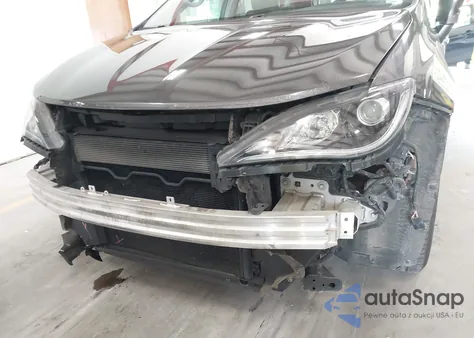 2018 Chrysler Pacifica Touring L z USA, uszkodzony, nr VIN 2C4RC1BG4JR128487